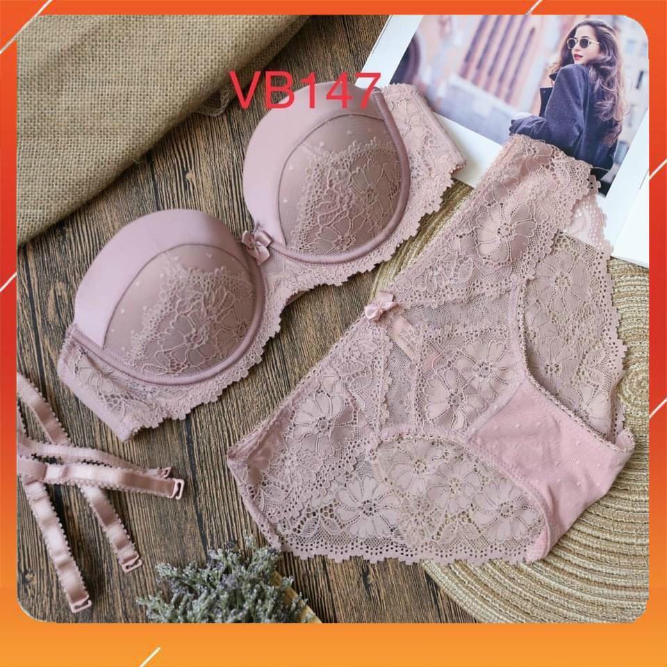 Set bộ đồ lót nữ Vick cao cấp áo có gọng cup ngang, chất liệu ren họa tiết hoa thêu, có đệm mút. Mã B21050