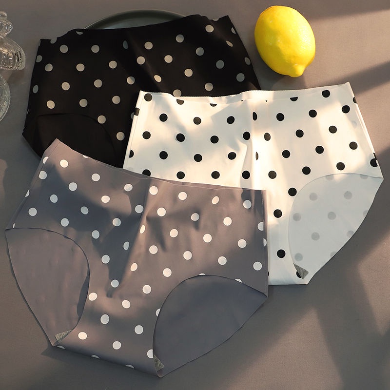 Quần Lót Lụa Lạnh Không Đường May Kháng Khuẩn Lưng Vừa Thoáng Khí Cho Nữ