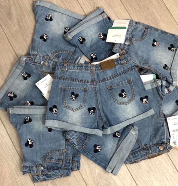 Quần short bò Zara  Mickey bé gái từ 9/12m -3/4y