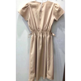 Váy Đầm Edini Beigh Tay Xẻ Cột Nơ Eo (Kèm Ảnh Thật)