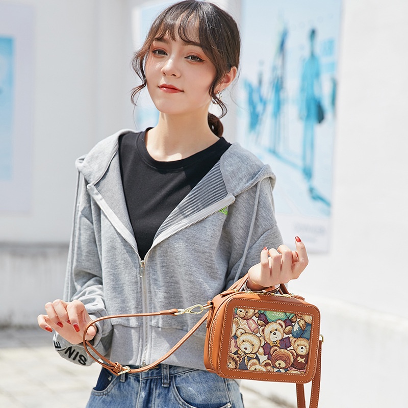 Túi Đeo Chéo Hình Hộp Vuông Nhỏ Mẫu Mới