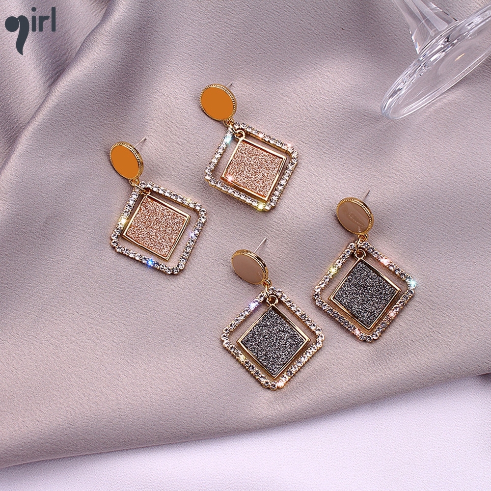 Khuyên tai thời trang mặt hình khối độc đáo cho nữ