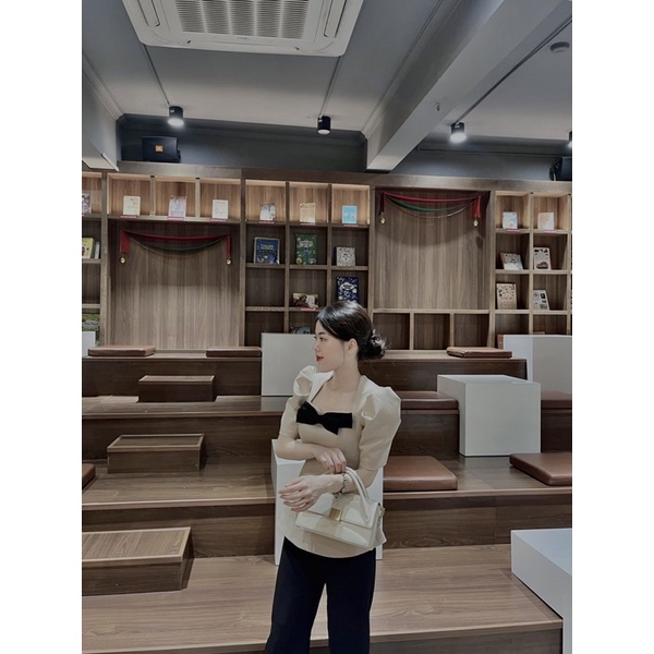 Lisa Top_Anne Studio | BigBuy360 - bigbuy360.vn