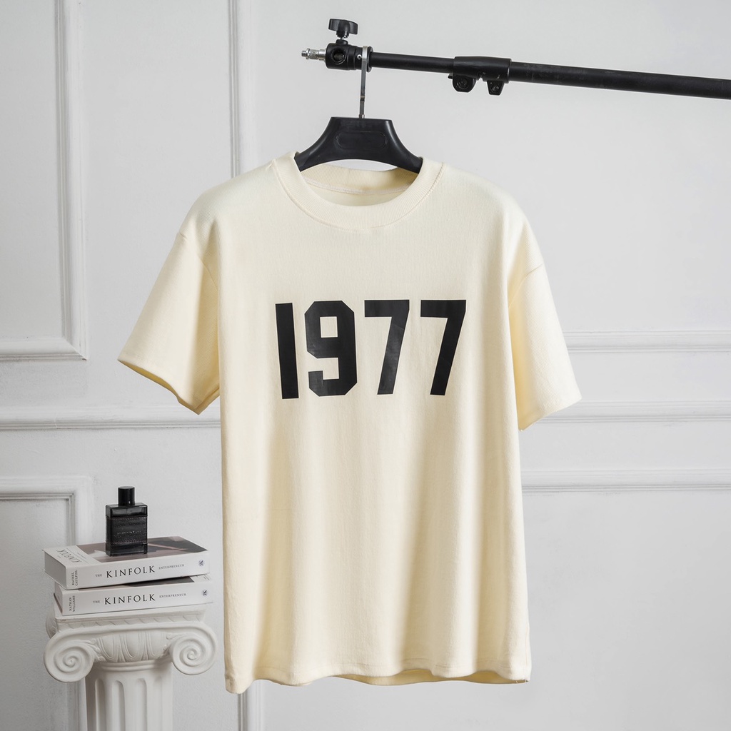 Áo thun nam nữ UNISEX 100% cotton cao cấp in 1977 màu be