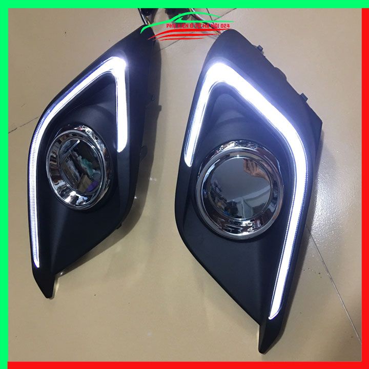 Bộ 2 đèn led gầm trước hai chế độ tích hợp cả xi-nhan Mazda 3 2015 2016