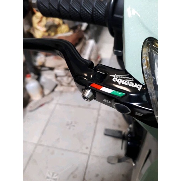 Ốc Titan gr5 cùm tay brembo