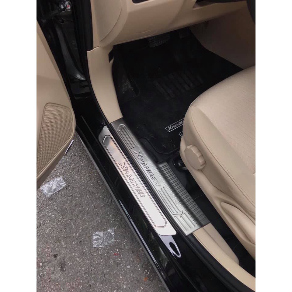 Ốp bậc Xpander 2019 - 2023  inox cao cấp