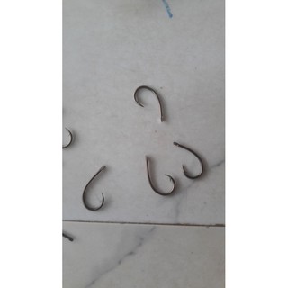 1 BỊCH LƯỠI CÂU CẮM ẾCH SỐ 8 ĐUÔI DẸP