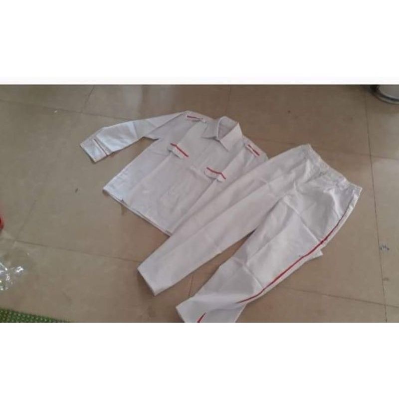 Đồng phục nghi thức, quần áo nghi lễ đội