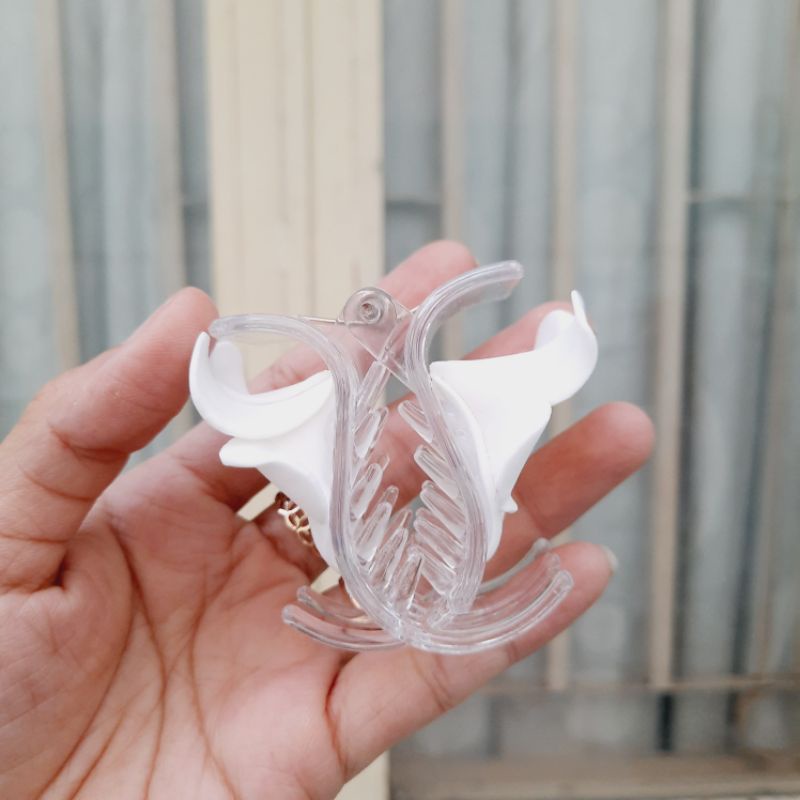 Kẹp tóc 5 răng đính hoa sứ (hoa nhỏ 4cm/hoa đại 7)