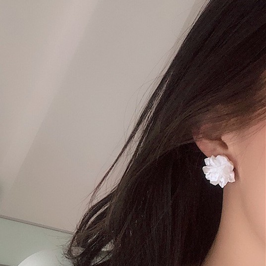 Bông tai hình hoa kiểu dáng đơn giản A620