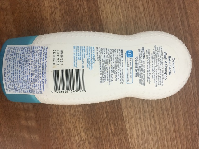 Sữa tắm gội toàn thân cho bé Cetaphil Baby Wash and Shampoo