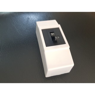 Hộp lắp cầu dao cb cóc