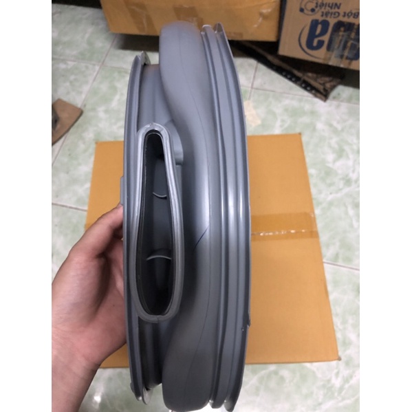 Ron cửa máy giặt Electrolux