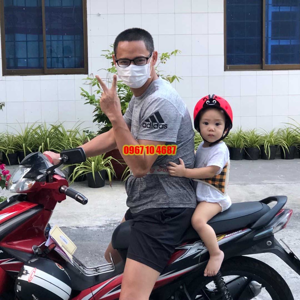 Đai đi xe máy Song son an toàn cho bé