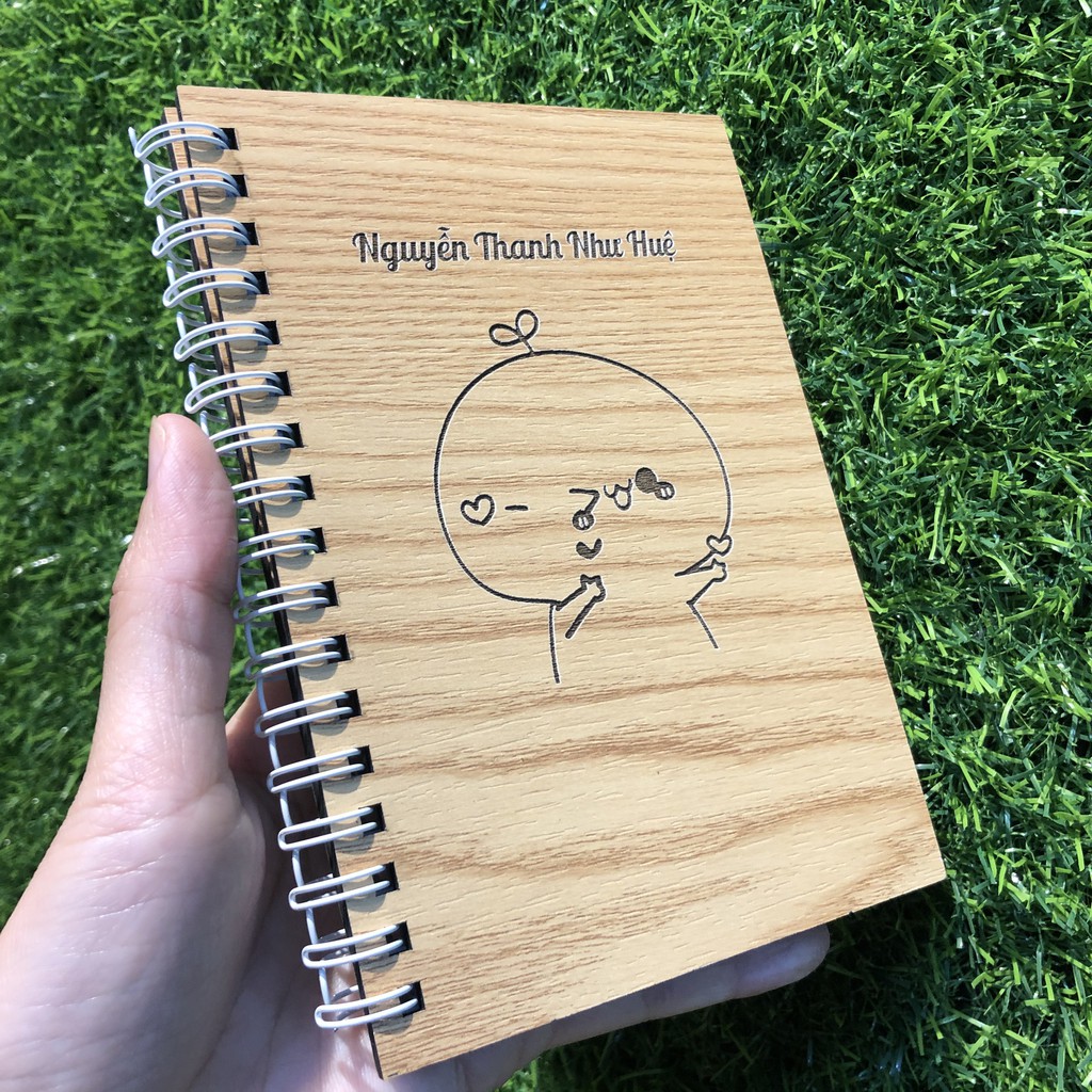 Sổ tay cá nhân - Sổ bìa gỗ thiết kế theo yêu cầu - Khắc hình chibi sticker cute