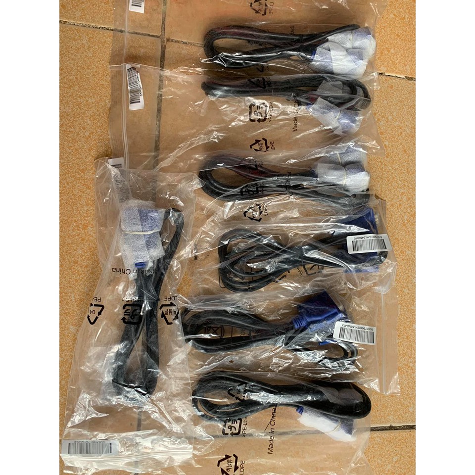 CÁP VGA 1.5M ZIN THEO MÀN HÌNH SAMSUNG/LG | BigBuy360 - bigbuy360.vn