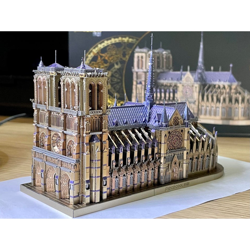Mô Hình Kim Loại 3D Piececool Nhà Thờ Đức Bà Paris