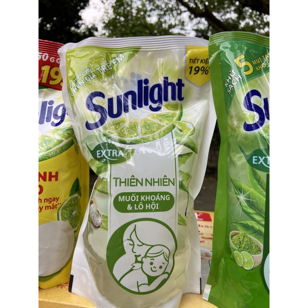 TÚI NƯỚC RỬA CHÉN SUNLIGHT 750ML