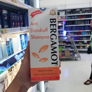 Dầu gội BERGAMOT thái lan