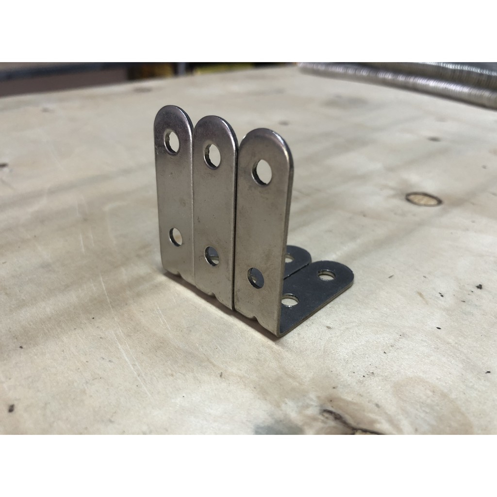 Ke góc vuông INOX chữ L bản rộng 1.5 cm