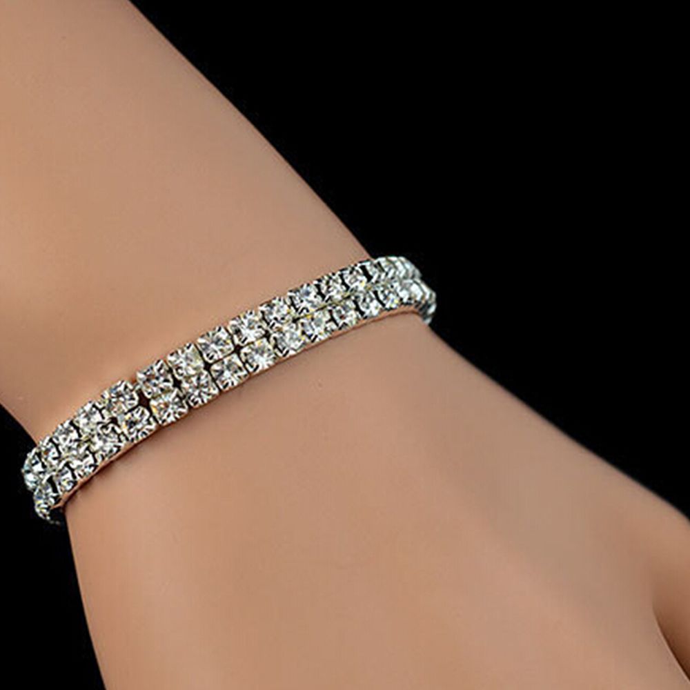 Lắc tay đá pha lê sang trọng