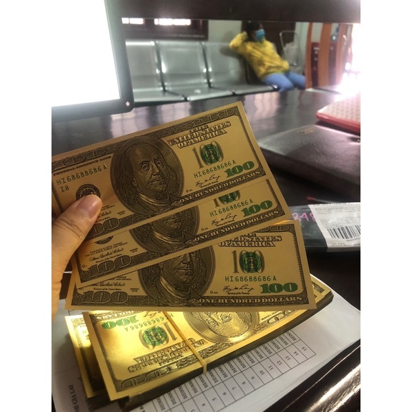 1 tập đô la 100 tờ thiếc mềm size 7x16cm loại 2 đô và 100 đô làm tháp tiền tài lộc