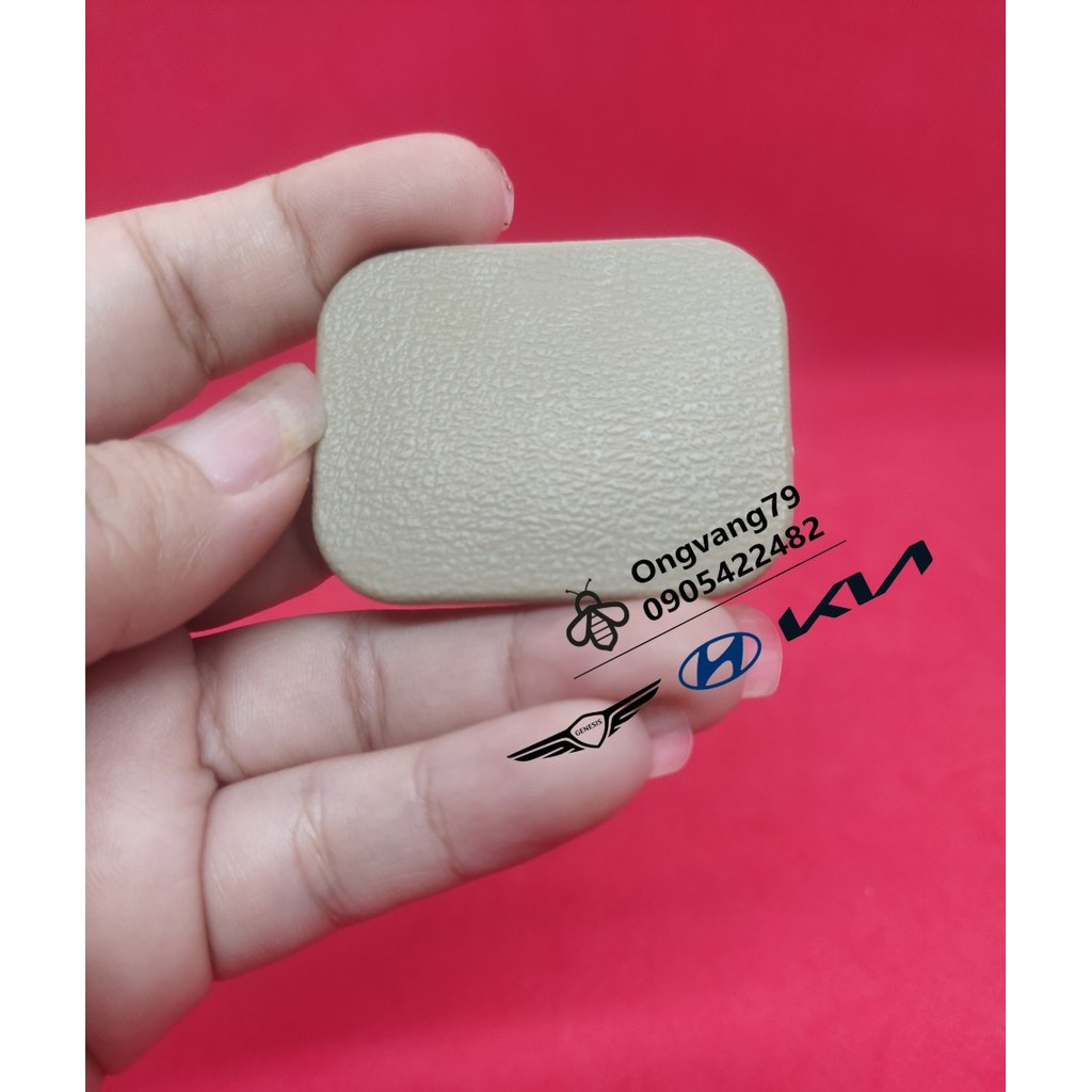 Nắp chụp chân ghế xe Starex - Giá 1 cái