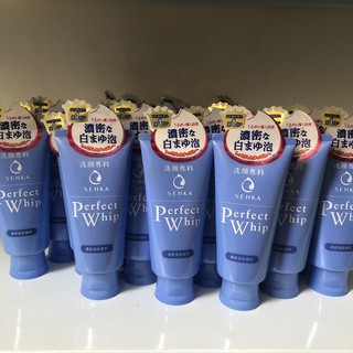 Sữa rửa mặt tạo bọt Senka Perfect Whip 120g