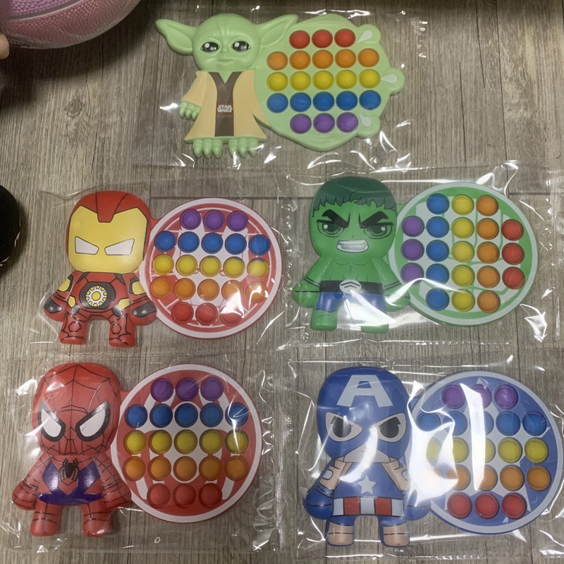 Đồ chơi giảm căng thẳng thiết kế người nhện Marvel tùy chọn