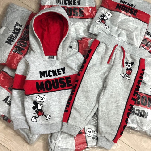 Bộ nỉ Primark mickey có mũ