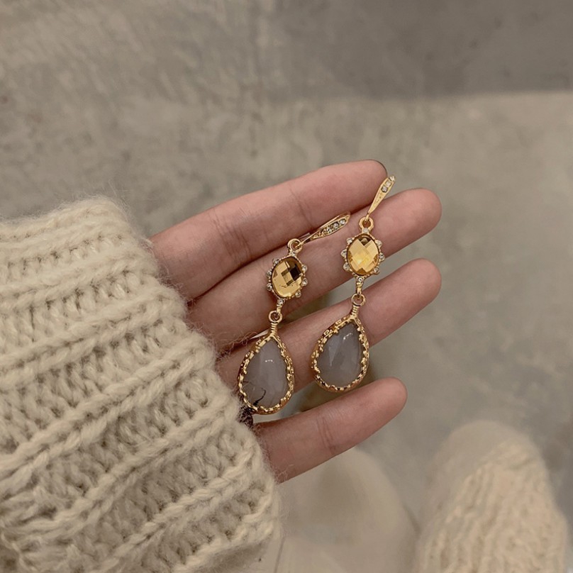 Đôi Khuyên Tai Hợp Kim Đính Đá Phong Cách Cổ Điển Cho Nữ 💕 Trang sức 💕 Bông Tai