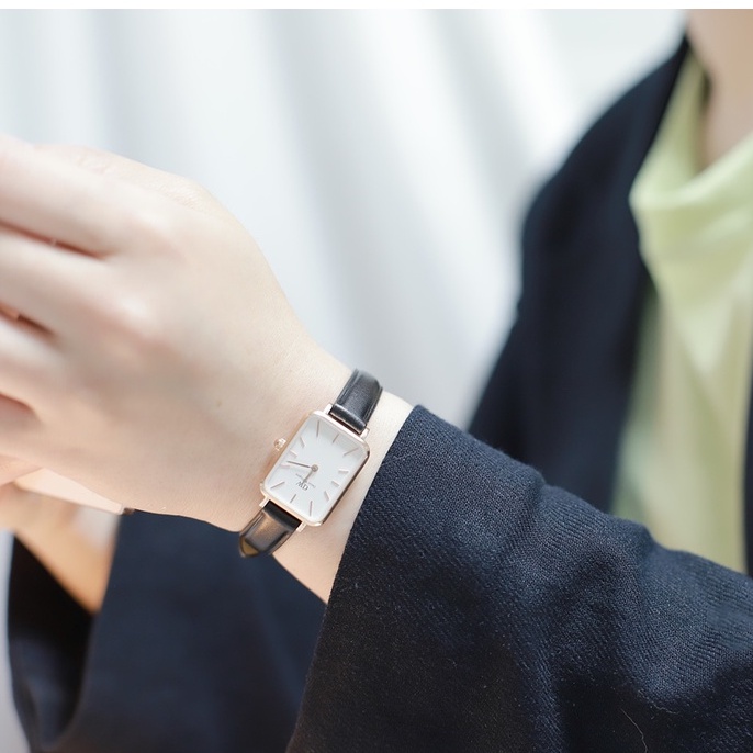Combo Đồng Hồ Nữ Daniel Wellington Quadro Pressed Sheffield White & Vòng Tay DW Cuff V1 Chính Hãng - OtisWatch