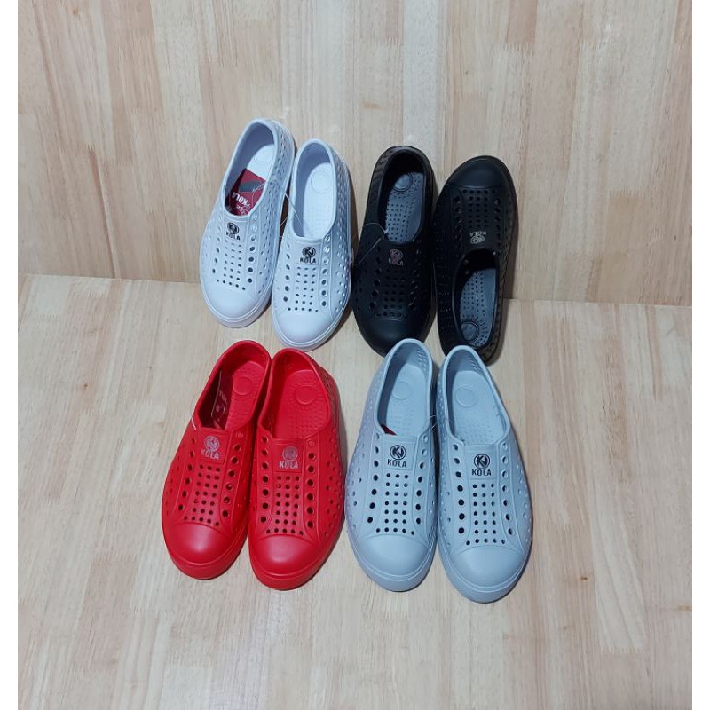 Giày bata nhựa nam siêu nhẹ thời trang | BigBuy360 - bigbuy360.vn