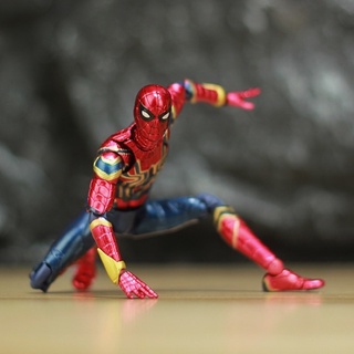 Mô hình Action figure MAFEX Spiderman Infinity Marvrel