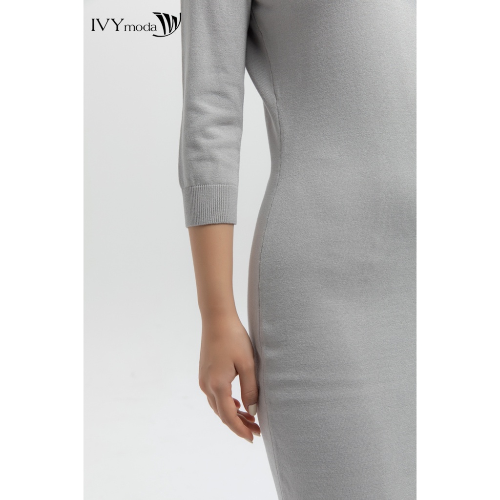 Đầm len body cổ tim IVY moda MS 42P0176