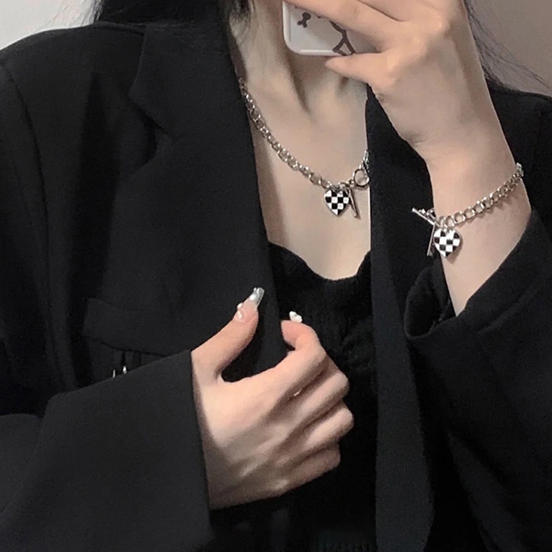 Vòng cổ/ Vòng Tay/Vòng Tay Bằng Hợp Kim Kẻ Caro Trắng Đen Mặt Trái Tim Thời Trang Hiphop Cho Nữ