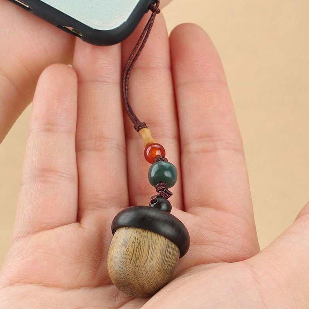 Dây Treo Điện Thoại Bằng Gỗ Đàn Hương Dễ Thương