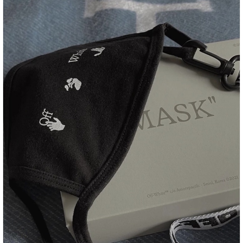 Set Off-White x Amore Pacific Protection box - Bộ trang điểm và dưỡng da