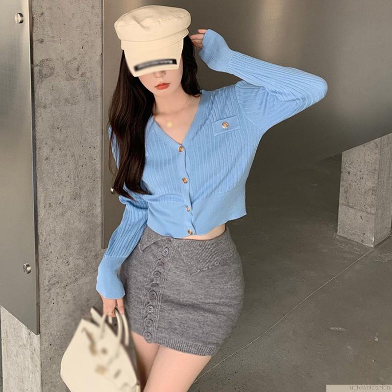 Áo croptop dệt kim tay dài dáng ôm cổ chữ V cài nút gợi cảm cho nữ