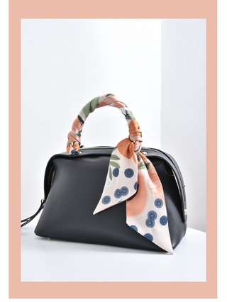 Khăn Choàng Cổ Dài In Họa Tiết Vẽ Tay Xinh Xắn