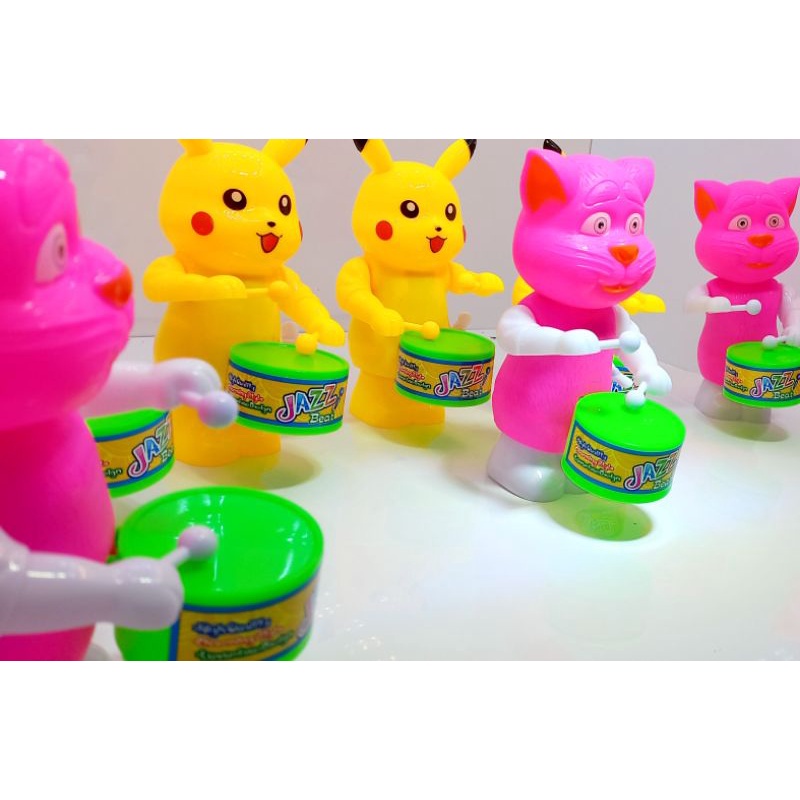 Đồ chơi cho bé thú gõ trống giúp bé phát triển âm thanh và sự tập trung