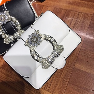 Túi nắp đính ngọc size 18