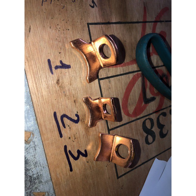 Tiếp điểm ô tô  huydai kia và nhiều xe khác nhau