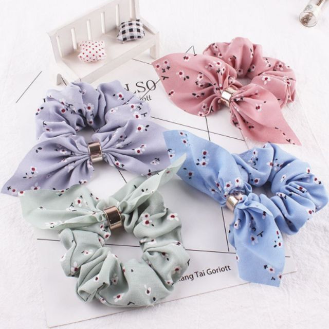 Cột tóc vải Scrunchies thắt nơ in hoa