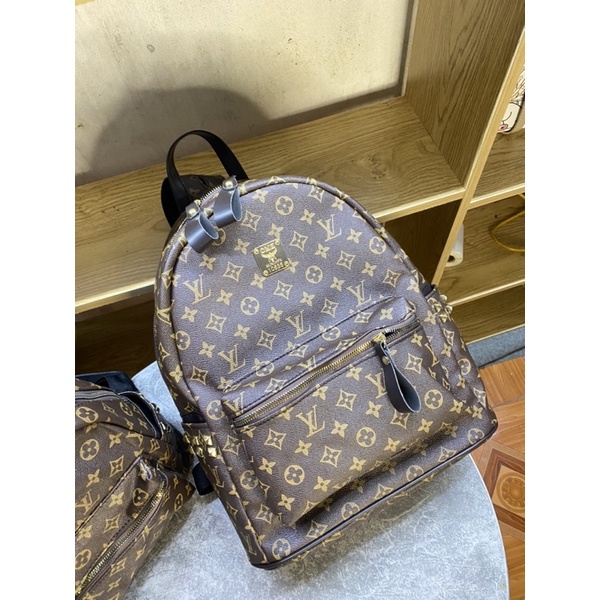 balo thời trang đi học  l /v size 26x32 và 32x40cm