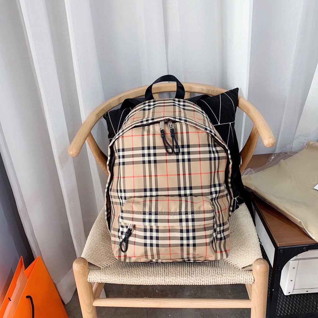 Balo BBR WM488-40 JETT VINTAGE CHECK  PHỤ KIỆN ĐỀU KHẮC LOGO, TRONG LÓT VẢI MÀU ĐỎ CODE ĐẦY ĐỦ