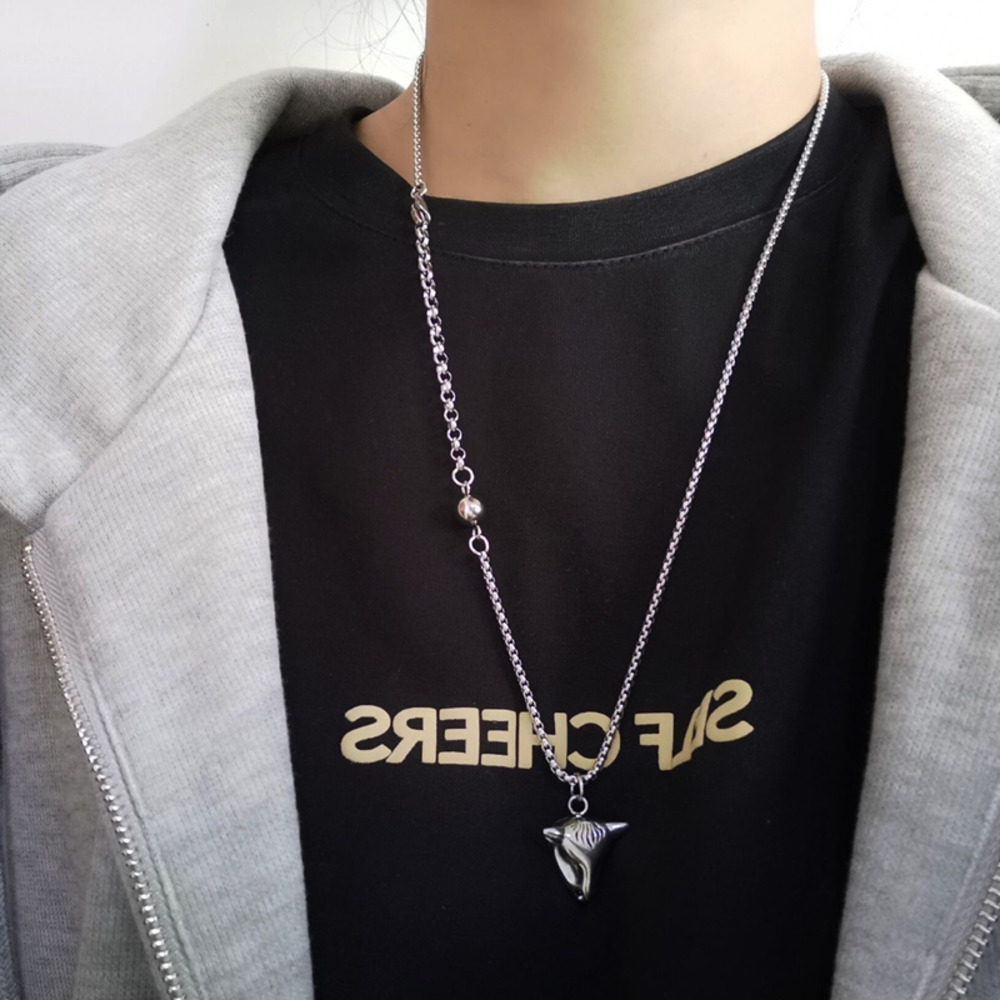 vòng cổ Inox Đơn Giản Tauren