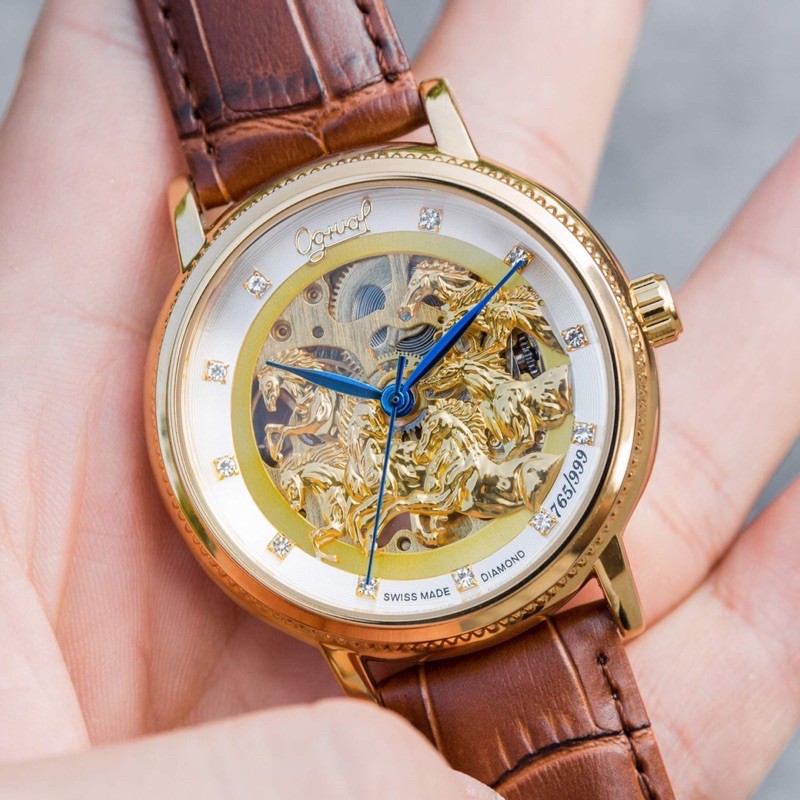 Đồng hồ cơ tự động Bát Mã, dành cho các anh nam tính mạnh mẽ mang lại phong thủy tài lộc may mắn cho chủ nhân | BigBuy360 - bigbuy360.vn