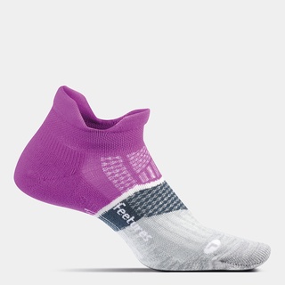 Tất Nữ Feetures không bai dão